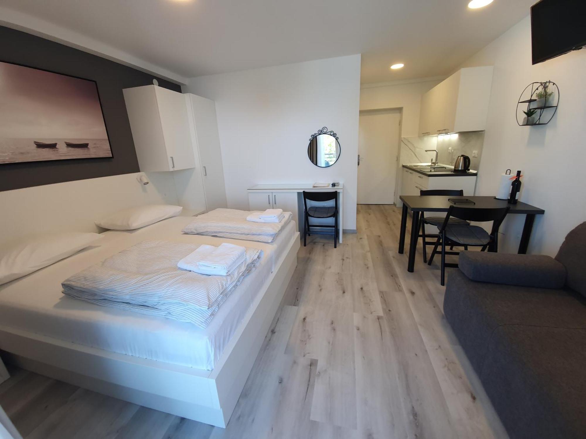 Apartments And Rooms By The Sea Baska Voda, Makarska - 2578 Værelse billede