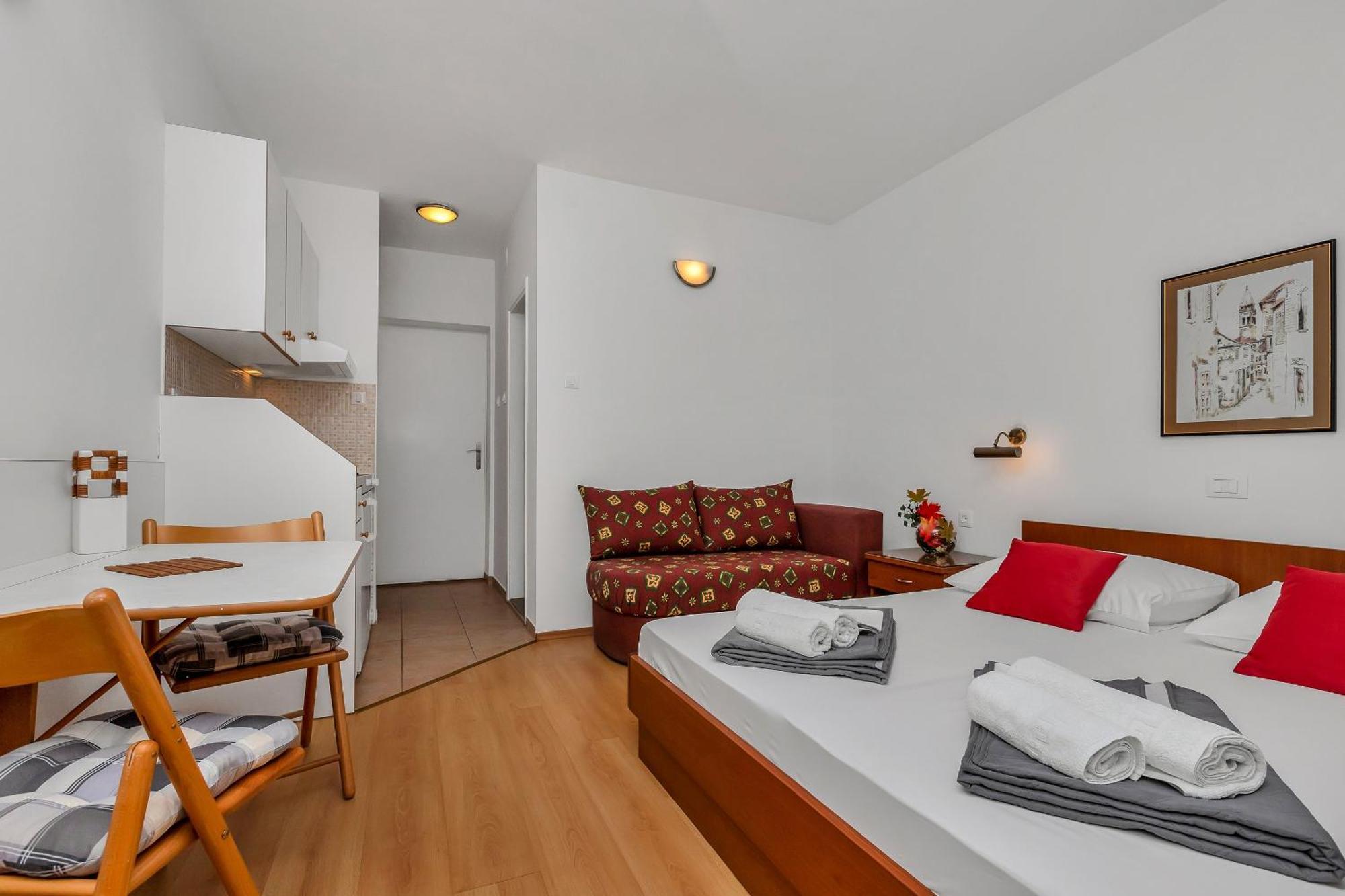 Apartments And Rooms By The Sea Baska Voda, Makarska - 2578 Værelse billede
